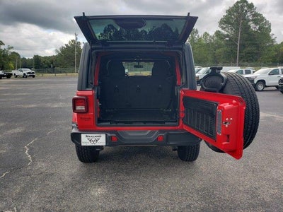 2020 Jeep Wrangler Unlimited Sahara