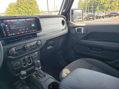 2025 Jeep Wrangler 4xe Sahara