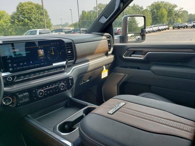 2025 Chevrolet Silverado 3500 HD High Country