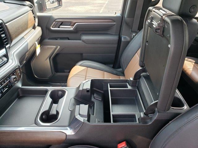 2025 Chevrolet Silverado 3500 HD High Country