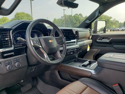2025 Chevrolet Silverado 3500 HD High Country