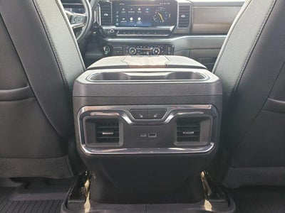 2025 Chevrolet Silverado 3500 HD High Country
