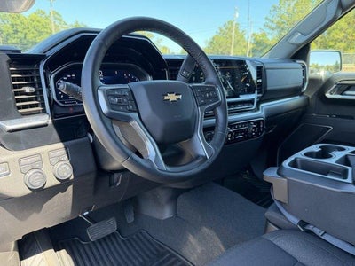 2025 Chevrolet Silverado 1500 LT (2FL)