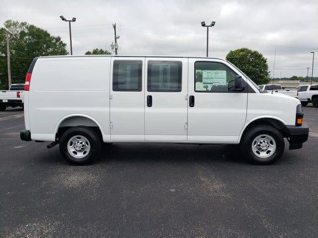 2025 Chevrolet Express Cargo 2500 Base