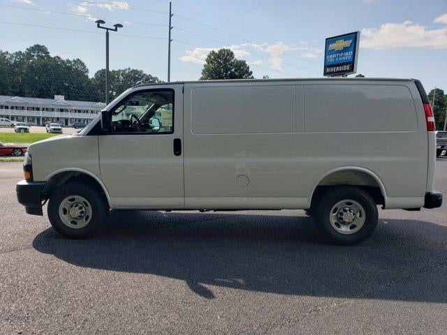 2025 Chevrolet Express Cargo 2500 Base