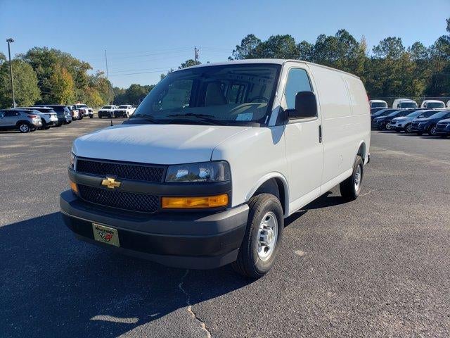 2025 Chevrolet Express Cargo 2500 Base