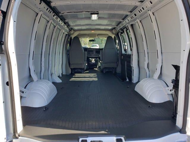 2025 Chevrolet Express Cargo 2500 Base