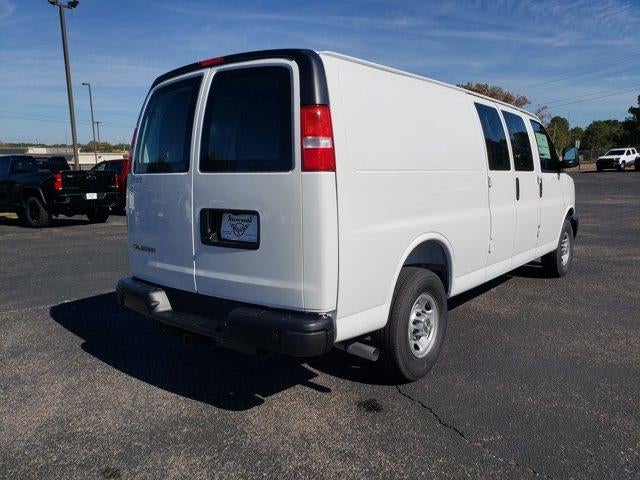 2025 Chevrolet Express Cargo 2500 Base