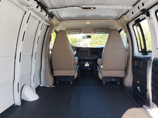 2025 Chevrolet Express Cargo 2500 Base