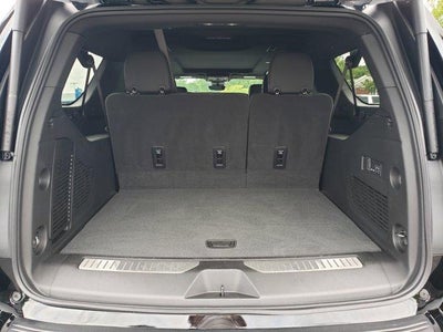 2025 Chevrolet Suburban RST