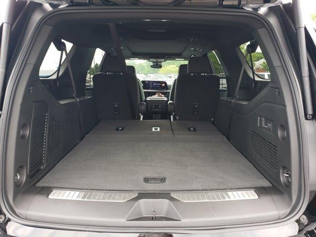 2025 Chevrolet Suburban RST