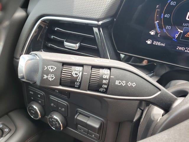 2025 Chevrolet Suburban RST