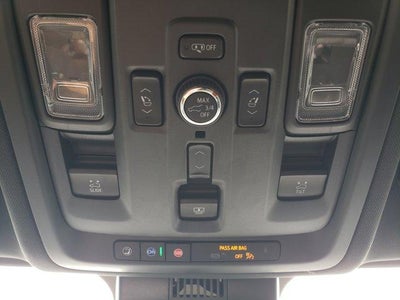 2025 Chevrolet Suburban RST