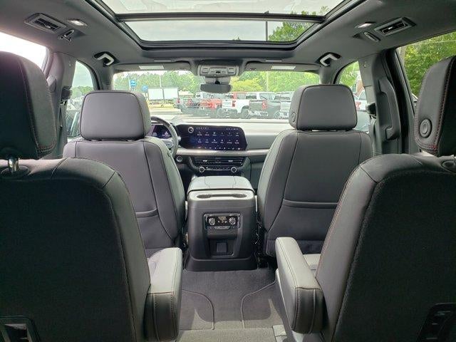 2025 Chevrolet Suburban RST