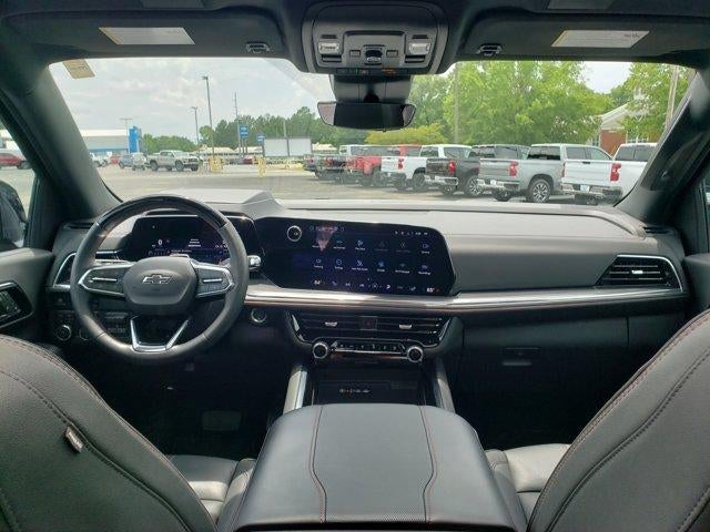 2025 Chevrolet Suburban RST