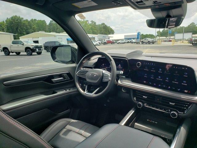 2025 Chevrolet Suburban RST