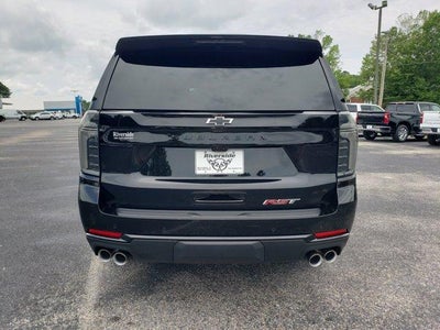 2025 Chevrolet Suburban RST