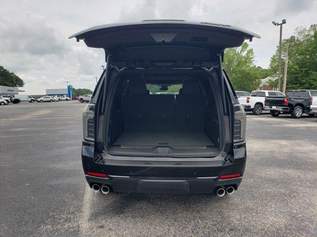 2025 Chevrolet Suburban RST
