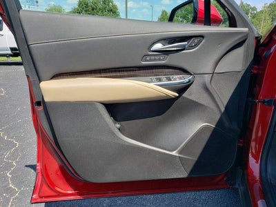 2024 Cadillac XT4 Premium Luxury