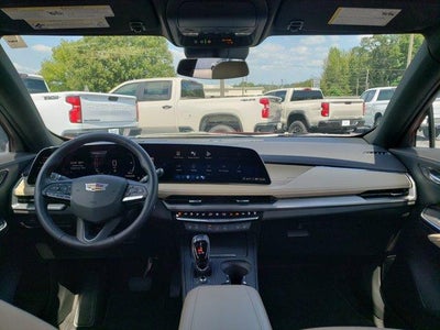 2024 Cadillac XT4 Premium Luxury