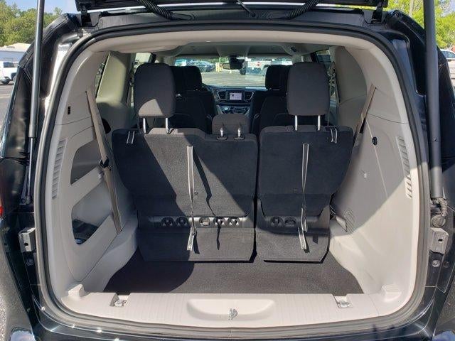 2024 Chrysler Voyager LX