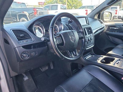 2016 Dodge Grand Caravan SXT Plus