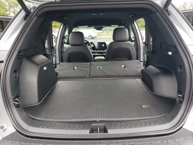 2027 Chevrolet Equinox LT - Photo 11
