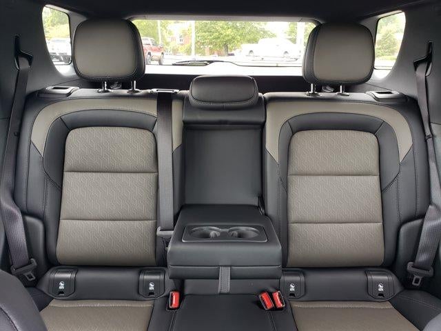 2027 Chevrolet Equinox LT - Photo 32
