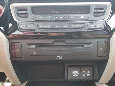 2021 Honda Pilot Touring 8-Passenger