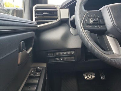 2025 Toyota Tundra 4WD SR5