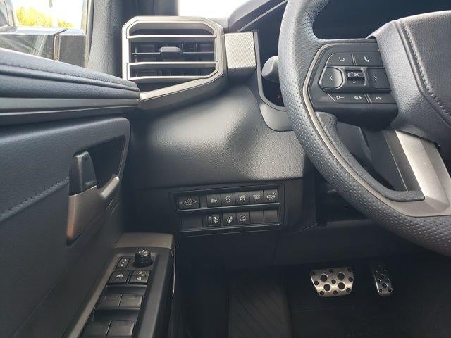 2025 Toyota Tundra 4WD SR5