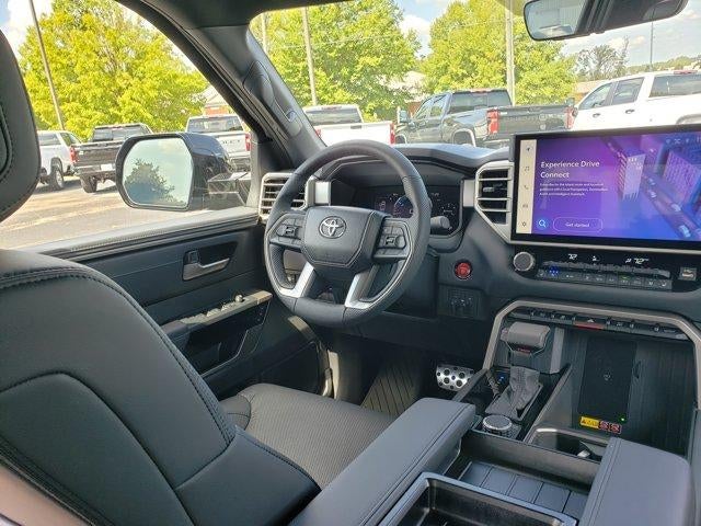 2025 Toyota Tundra 4WD SR5