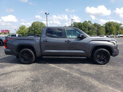 2025 Toyota Tundra 4WD SR5